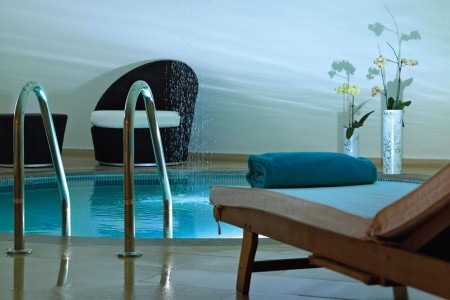 The Royal Blue - 112