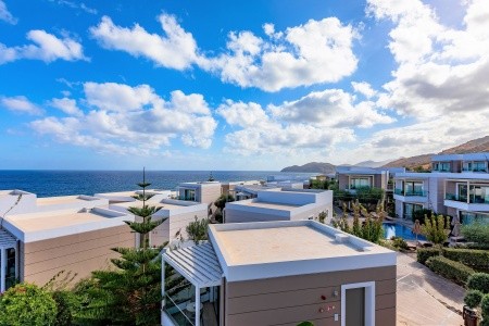 The Royal Blue - 136