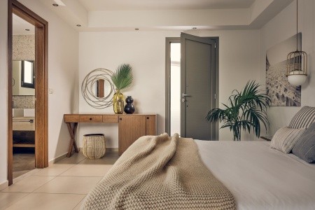 The Royal Blue - 144