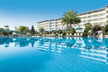 Řecko slunečníky zdarma - Řecko 2023 - Labranda Blue Bay Resort