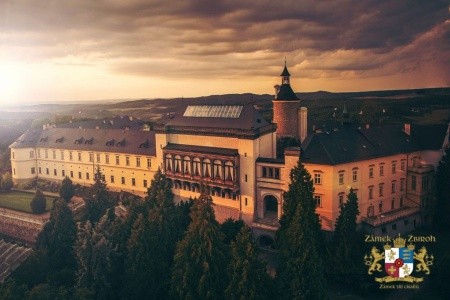 Ubytování Střední Čechy 2022 - Zámek Zbiroh