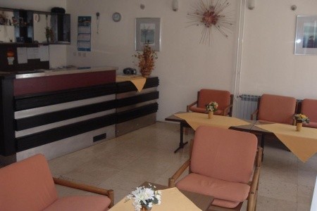 Depandance Hotelu Adratic - Marina A Primorka - 16