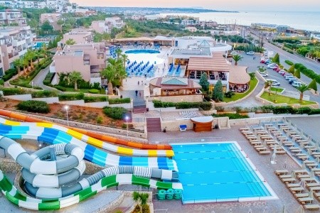 Grand Hotel Holiday Resort