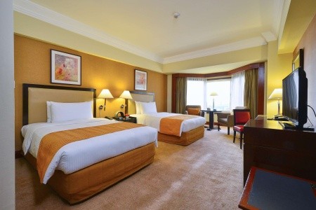 Diamond Hotel Philippines - 12