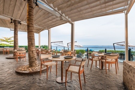 Filipíny  Crimson Beach Mactan Island 10 dňový pobyt Raňajky Letecky Letisko: Mníchov February 2026 (27/02/26- 8/03/26)