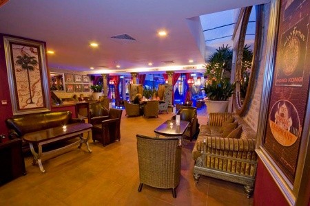 Trinity City Hotel