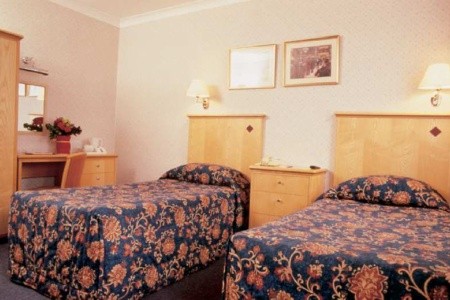 Veľká Británia Londýn Park Grand Paddington Court London 4 dňový pobyt Bez stravy Letecky Letisko: Praha March 2026 (20/03/26-23/03/26)