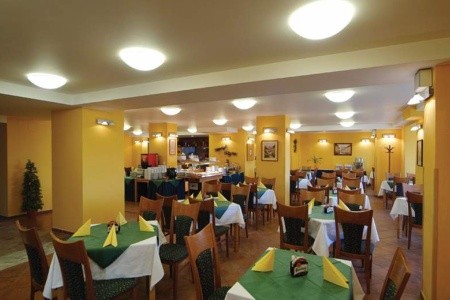 Česká republika Praha a okolie Wellness Hotel Step 6 dňový pobyt Raňajky Vlastná April 2026 (24/04/26-29/04/26)