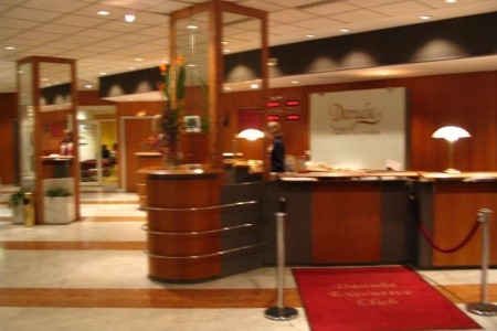 Park Inn Danube - 18