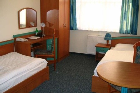 Poľsko Krakov Best Western Hotel Galicya 4 dňový pobyt Raňajky Vlastná January 2026 ( 2/01/26- 5/01/26)