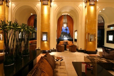 Hôtel Barrière Le Majestic
