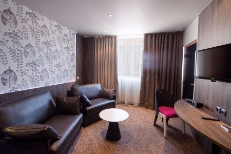 Best Western Le Patio Des Artistes - Cannes - 42