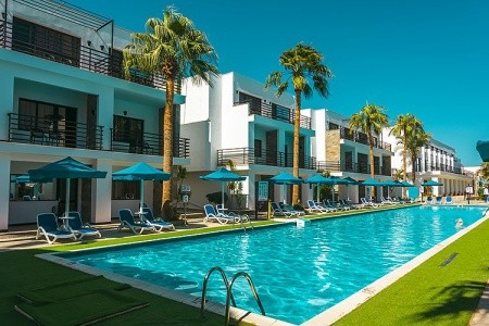 Hotel La Rosa Waves Resort
