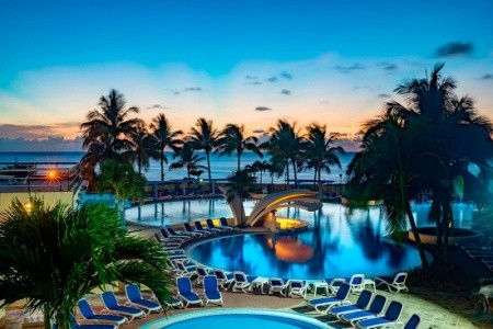 Aston Panorama, El Patriarca Varadero 18+ - 20