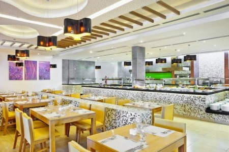 Aston Panorama, El Patriarca Varadero 18+ - 29