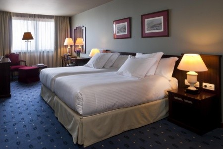 Portugalsko  Holiday Inn Porto - Gaia 4 dňový pobyt Raňajky Letecky Letisko: Viedeň February 2026 (18/02/26-21/02/26)