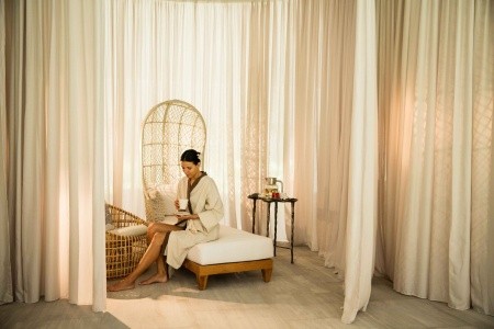 Maldivy Lhaviyani Atol Six Senses Kanuhura 14 dňový pobyt Polpenzia Letecky Letisko: Praha July 2026 ( 3/07/26-16/07/26)