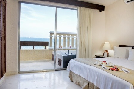 All Ritmo Cancun Resort & Waterpark - 31