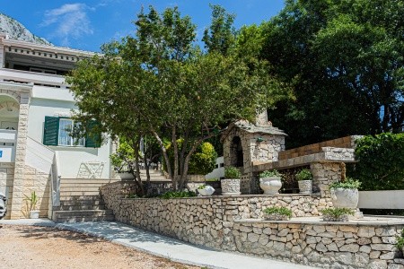 Vila Anesa