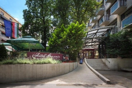 Budapešť levně 2022 - Hotel Benczúr