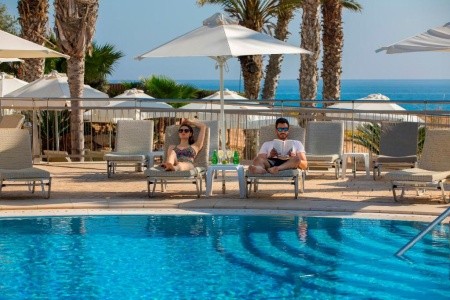 Louis Althea Beach - 14