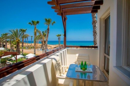 Louis Althea Beach - 23