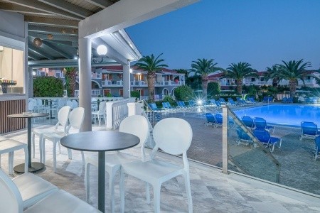 Golden Sun Hotel - 7