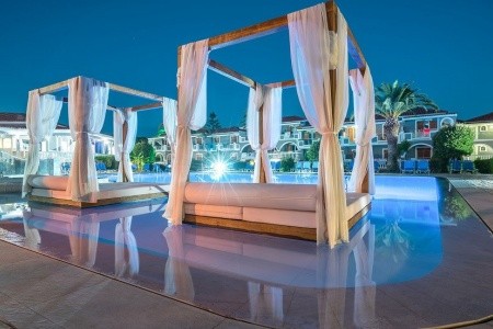 Golden Sun Hotel - 9