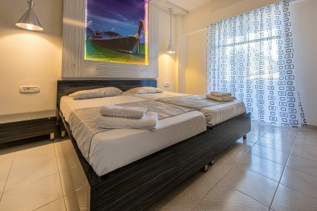 Golden Sun Hotel - 11