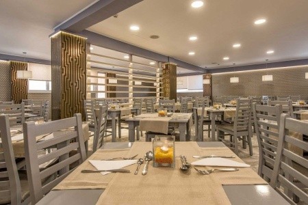 Golden Sun Hotel - 16