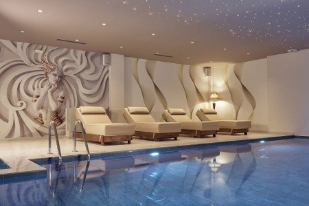 Golden Sun Hotel - 18