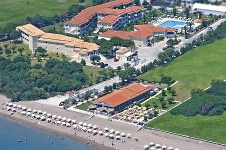 Golden Sun Hotel - 23