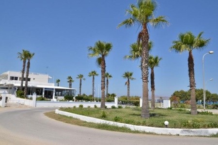 Costa Angela Beach - 11