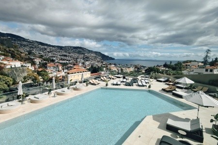 The Views Baía - Madeira v prosinci
