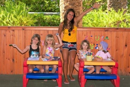 Blue Horizon Beach Resort - 10