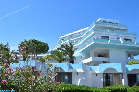 Blue Horizon Beach Resort - 18