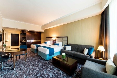 Katar Doha Golden Tulip Doha 6 dňový pobyt Polpenzia Letecky Letisko: Praha September 2025 (26/09/25- 1/10/25)