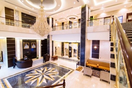 Katar Doha Golden Tulip Doha 6 dňový pobyt Polpenzia Letecky Letisko: Praha September 2025 (26/09/25- 1/10/25)