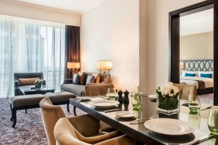 Katar Doha Golden Tulip Doha 6 dňový pobyt Polpenzia Letecky Letisko: Praha September 2025 (26/09/25- 1/10/25)