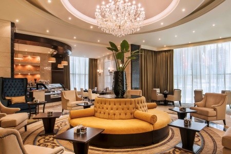 Katar Doha Golden Tulip Doha 6 dňový pobyt Polpenzia Letecky Letisko: Praha September 2025 (26/09/25- 1/10/25)