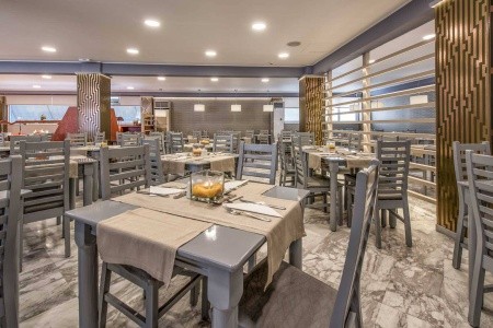 Golden Sun Hotel - 41