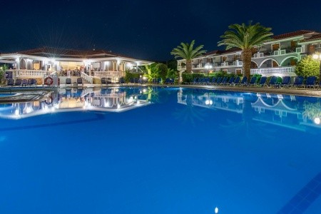 Golden Sun Hotel - 43