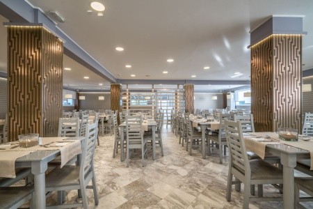 Golden Sun Hotel - 48