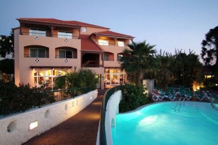 Madeira s venkovním bazénem - Madeira 2023 - Pestana Village & Pestana Miramar Garden Resort
