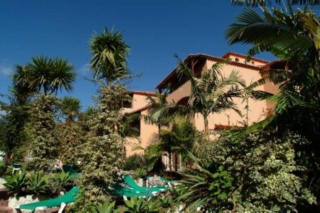 Madeira Funchal Pestana Village & Pestana Miramar Garden Resort 5 dňový pobyt Polpenzia Letecky Letisko: Katovice March 2026 (10/03/26-14/03/26)