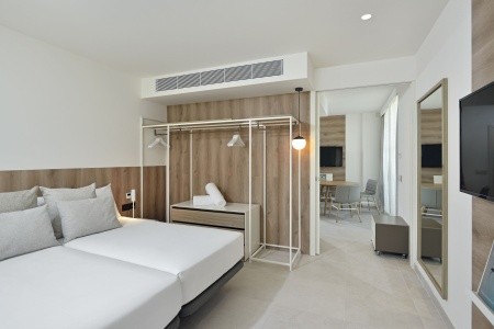 Španielsko Mallorca Sol House The Plaza - Calvia Beach 7 dňový pobyt Polpenzia Letecky Letisko: Viedeň October 2025 (14/10/25-20/10/25)