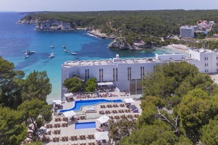 Španielsko Menorca Meliá Gavilanes (Cala Galdana) 15 dňový pobyt Polpenzia Letecky Letisko: Praha August 2025 ( 1/08/25-15/08/25)