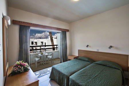 Cyprus Ayia Napa Anthea Apartment 15 dňový pobyt Plná penzia Letecky Letisko: Košice June 2026 (15/06/26-29/06/26)