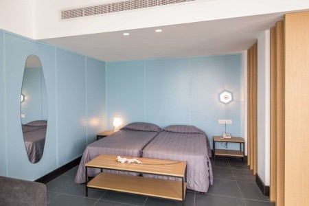 Cyprus Ayia Napa Anthea Apartment 15 dňový pobyt Plná penzia Letecky Letisko: Košice June 2026 (15/06/26-29/06/26)