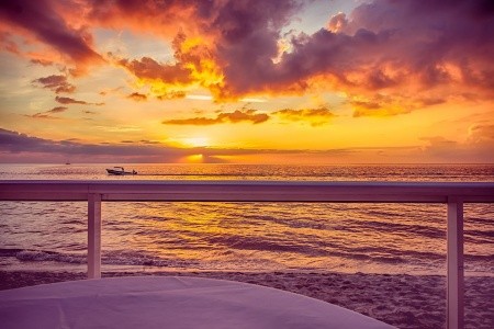 Traveller's Beach Resort - 24